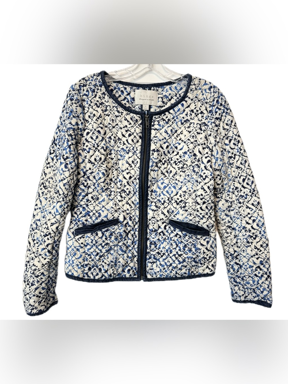 Hinge Quilted Jacket Medium Blue White Floral Lightweight Zip Front Cropped